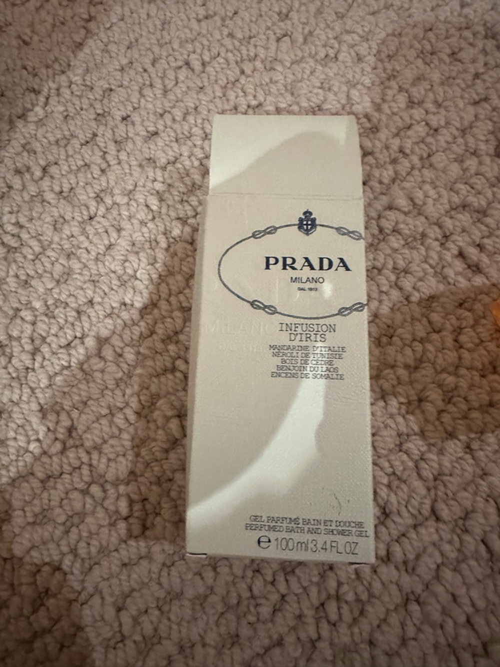 Prada Infusion d’Iris Bath & Shower Gel - Cream and Navy